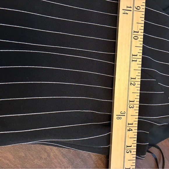 NWT Klesis Black Pinstripe Dress Size Small - Picture 8 of 8